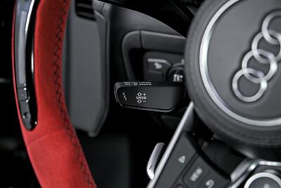 2017 Audi R8 5.2 quattro V10 Plus   - Photo 36 - Joliet, IL 60435