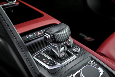 2017 Audi R8 5.2 quattro V10 Plus   - Photo 41 - Joliet, IL 60435