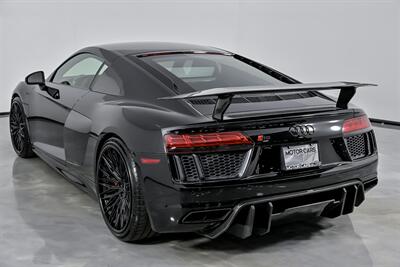 2017 Audi R8 5.2 quattro V10 Plus   - Photo 10 - Joliet, IL 60435