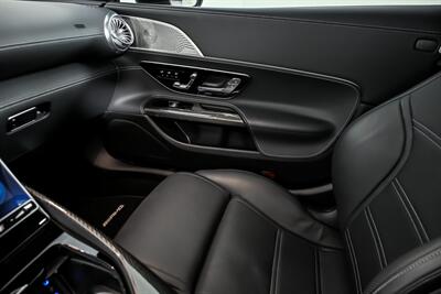 2022 Mercedes-Benz AMG SL 63   - Photo 38 - Joliet, IL 60435