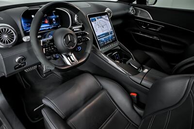 2022 Mercedes-Benz AMG SL 63   - Photo 25 - Joliet, IL 60435