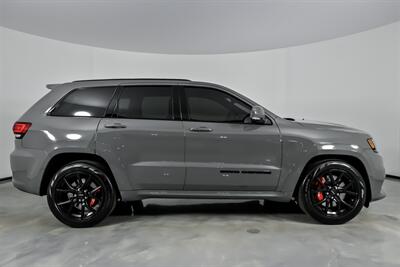 2021 Jeep Grand Cherokee SRT   - Photo 14 - Joliet, IL 60435
