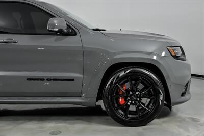2021 Jeep Grand Cherokee SRT   - Photo 15 - Joliet, IL 60435