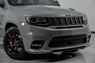2021 Jeep Grand Cherokee SRT   - Photo 3 - Joliet, IL 60435