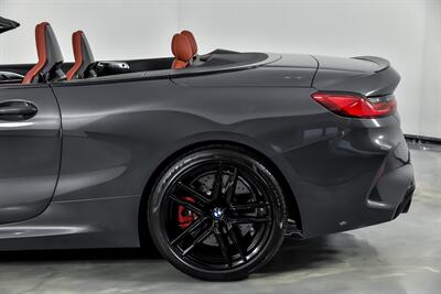 2022 BMW M8 Competition-RARE RED CARBON BUCKETS!   - Photo 9 - Joliet, IL 60435