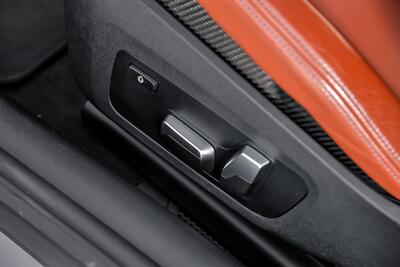 2022 BMW M8 Competition-RARE RED CARBON BUCKETS!   - Photo 32 - Joliet, IL 60435