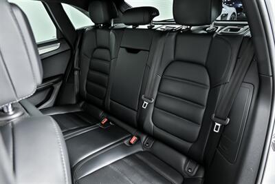 2020 Porsche Macan Turbo   - Photo 25 - Joliet, IL 60435