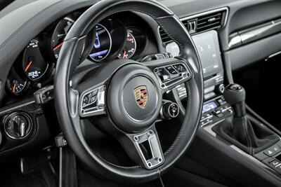 2019 Porsche 911 Turbo S   - Photo 27 - Joliet, IL 60435