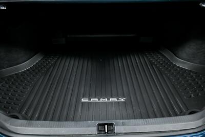 2025 Toyota Camry SE   - Photo 16 - Joliet, IL 60435