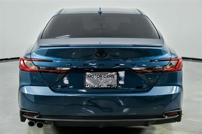 2025 Toyota Camry SE   - Photo 11 - Joliet, IL 60435