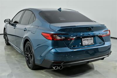 2025 Toyota Camry SE   - Photo 10 - Joliet, IL 60435