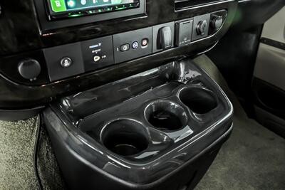2018 GMC Savana 2500-9 PASSENGER EXPLORER CONVERSION - Photo 31 - Joliet, IL 60435