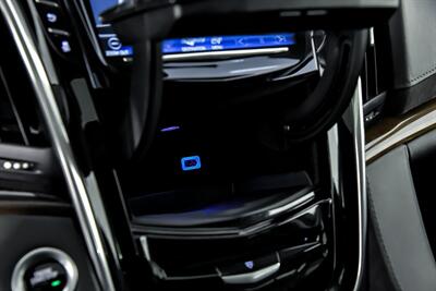 2019 Cadillac Escalade ESV Luxury   - Photo 36 - Joliet, IL 60435