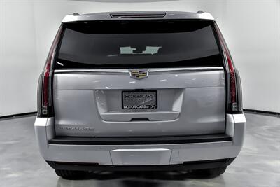 2019 Cadillac Escalade ESV Luxury   - Photo 11 - Joliet, IL 60435
