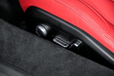 2025 Lotus Emira V6 Base   - Photo 23 - Joliet, IL 60435