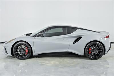 2025 Lotus Emira V6 Base   - Photo 8 - Joliet, IL 60435