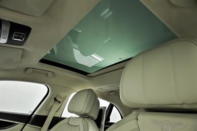 2020 Bentley Flying Spur W12   - Photo 25 - Joliet, IL 60435