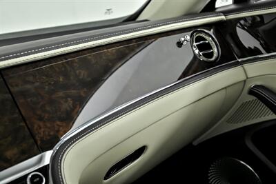 2020 Bentley Flying Spur W12   - Photo 41 - Joliet, IL 60435