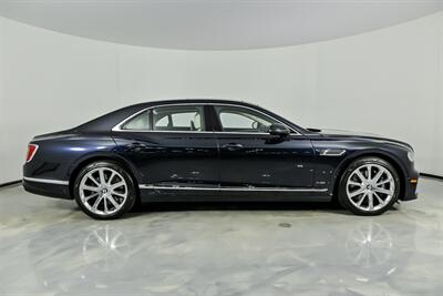 2020 Bentley Flying Spur W12   - Photo 14 - Joliet, IL 60435