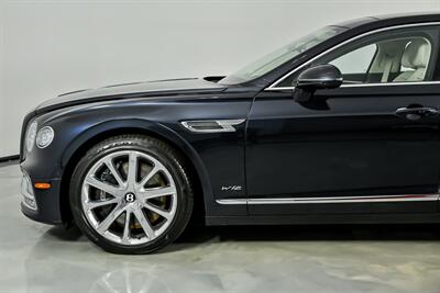 2020 Bentley Flying Spur W12   - Photo 7 - Joliet, IL 60435