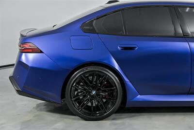 2025 BMW M5 -FULL MATTE PPF-CARBON PACKAGE   - Photo 13 - Joliet, IL 60435