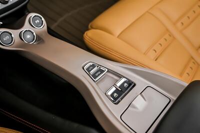 2014 Ferrari California   - Photo 37 - Joliet, IL 60435