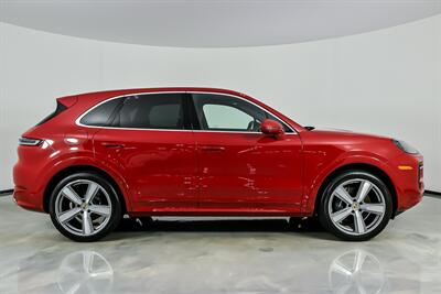 2024 Porsche Cayenne   - Photo 14 - Joliet, IL 60435