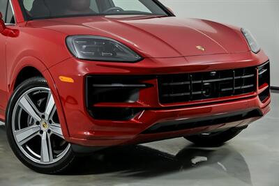 2024 Porsche Cayenne   - Photo 3 - Joliet, IL 60435