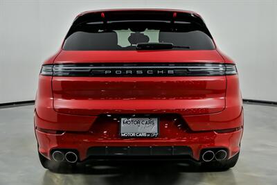 2024 Porsche Cayenne   - Photo 11 - Joliet, IL 60435