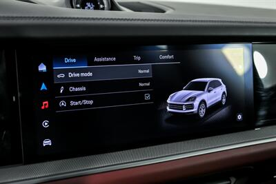 2024 Porsche Cayenne   - Photo 34 - Joliet, IL 60435