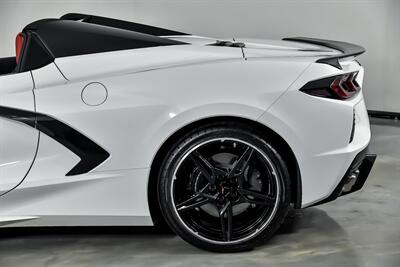2022 Chevrolet Corvette Stingray   - Photo 9 - Joliet, IL 60435