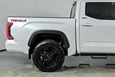 2024 Toyota Tundra Limited - Photo 13 - Joliet, IL 60435