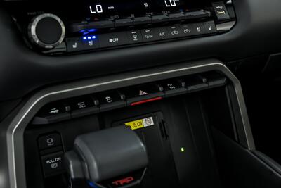 2024 Toyota Tundra Limited - Photo 35 - Joliet, IL 60435