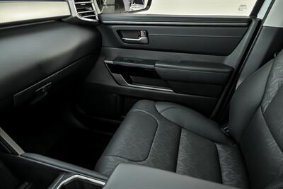 2024 Toyota Tundra Limited - Photo 38 - Joliet, IL 60435