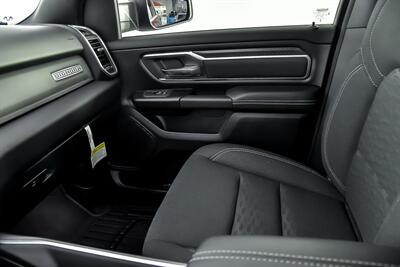 2025 RAM 1500 Big Horn   - Photo 35 - Joliet, IL 60435