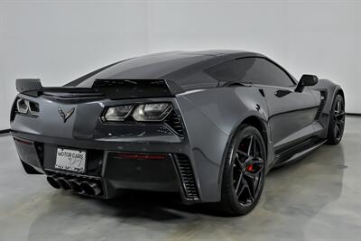 2017 Chevrolet Corvette Z06 2LZ   - Photo 12 - Joliet, IL 60435
