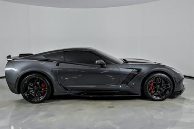 2017 Chevrolet Corvette Z06 2LZ   - Photo 14 - Joliet, IL 60435