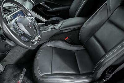2017 Chevrolet Corvette Z06 2LZ   - Photo 21 - Joliet, IL 60435