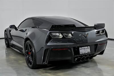 2017 Chevrolet Corvette Z06 2LZ   - Photo 10 - Joliet, IL 60435