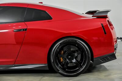 2018 Nissan GT-R Premium   - Photo 9 - Joliet, IL 60435