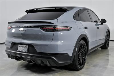 2023 Porsche Cayenne Turbo GT - Photo 12 - Joliet, IL 60435