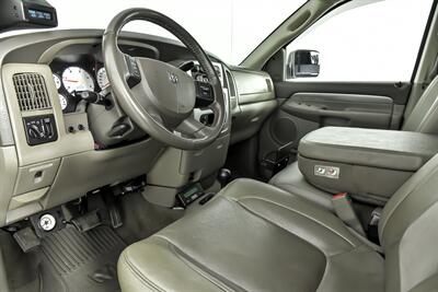 2005 Dodge Ram 3500 Laramie   - Photo 21 - Joliet, IL 60435