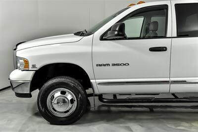 2005 Dodge Ram 3500 Laramie   - Photo 7 - Joliet, IL 60435