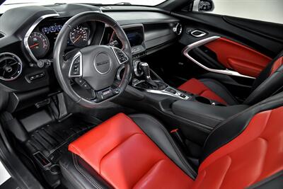 2021 Chevrolet Camaro SS-WHEELS-EXHAUST   - Photo 21 - Joliet, IL 60435