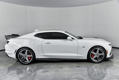 2021 Chevrolet Camaro SS-WHEELS-EXHAUST   - Photo 14 - Joliet, IL 60435