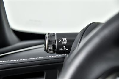 2021 Lexus LC 500 Convertible   - Photo 35 - Joliet, IL 60435