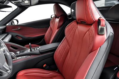 2021 Lexus LC 500 Convertible   - Photo 26 - Joliet, IL 60435