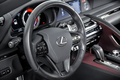 2021 Lexus LC 500 Convertible   - Photo 28 - Joliet, IL 60435
