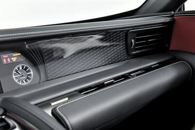 2021 Lexus LC 500 Convertible   - Photo 41 - Joliet, IL 60435