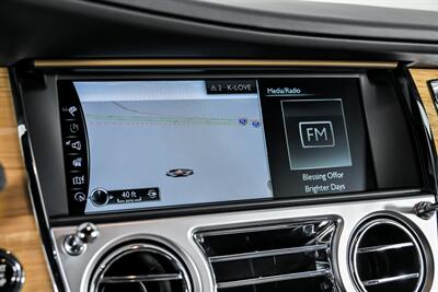 2018 Rolls-Royce Dawn -WHITE ON WHITE-LIKE NEW!   - Photo 41 - Joliet, IL 60435